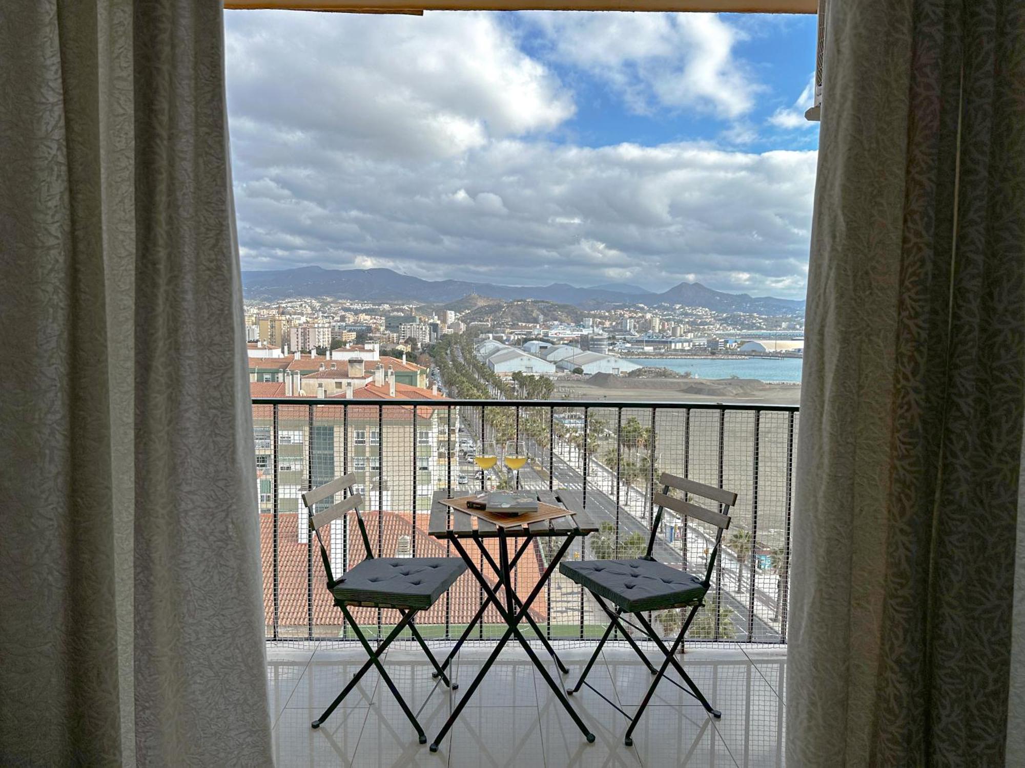 Apartamento Mirador Del Mediterraneo Málaga Eksteriør bilde